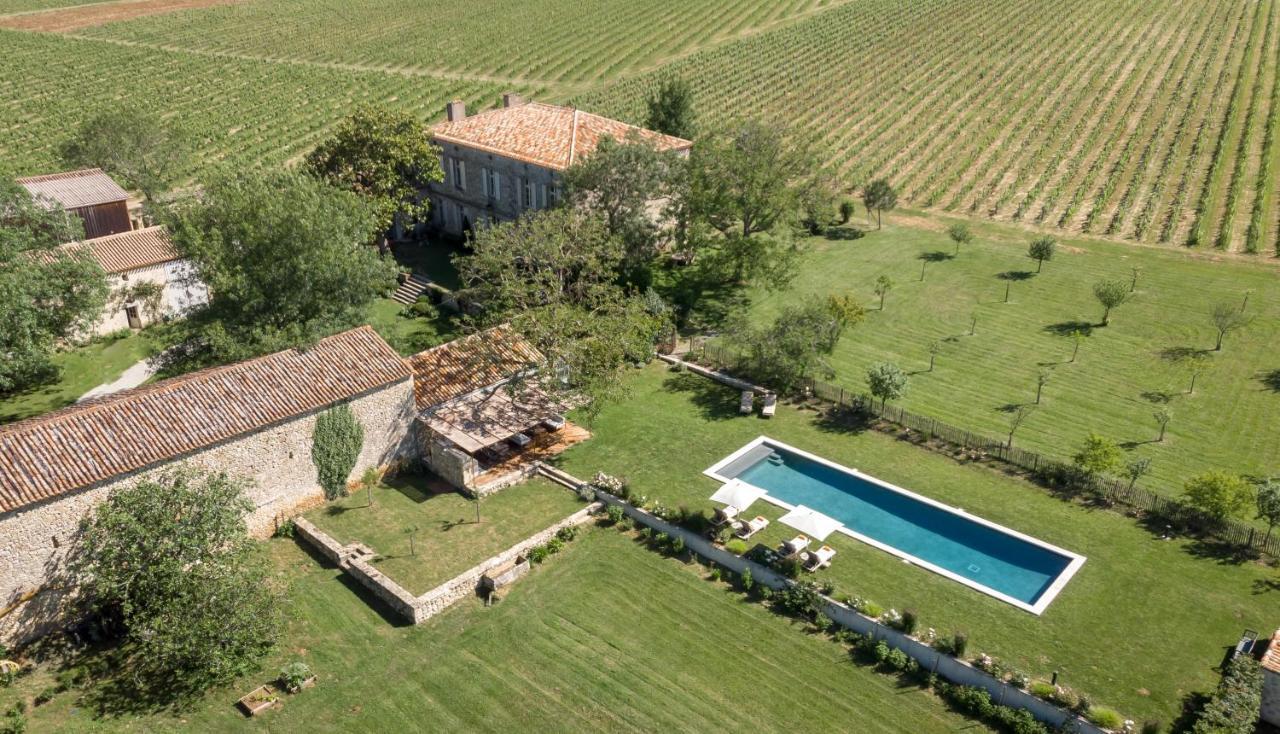Maison Le Sepe - Vignoble Bio Et Maison D'Hotes Сент-Радгонд Экстерьер фото
