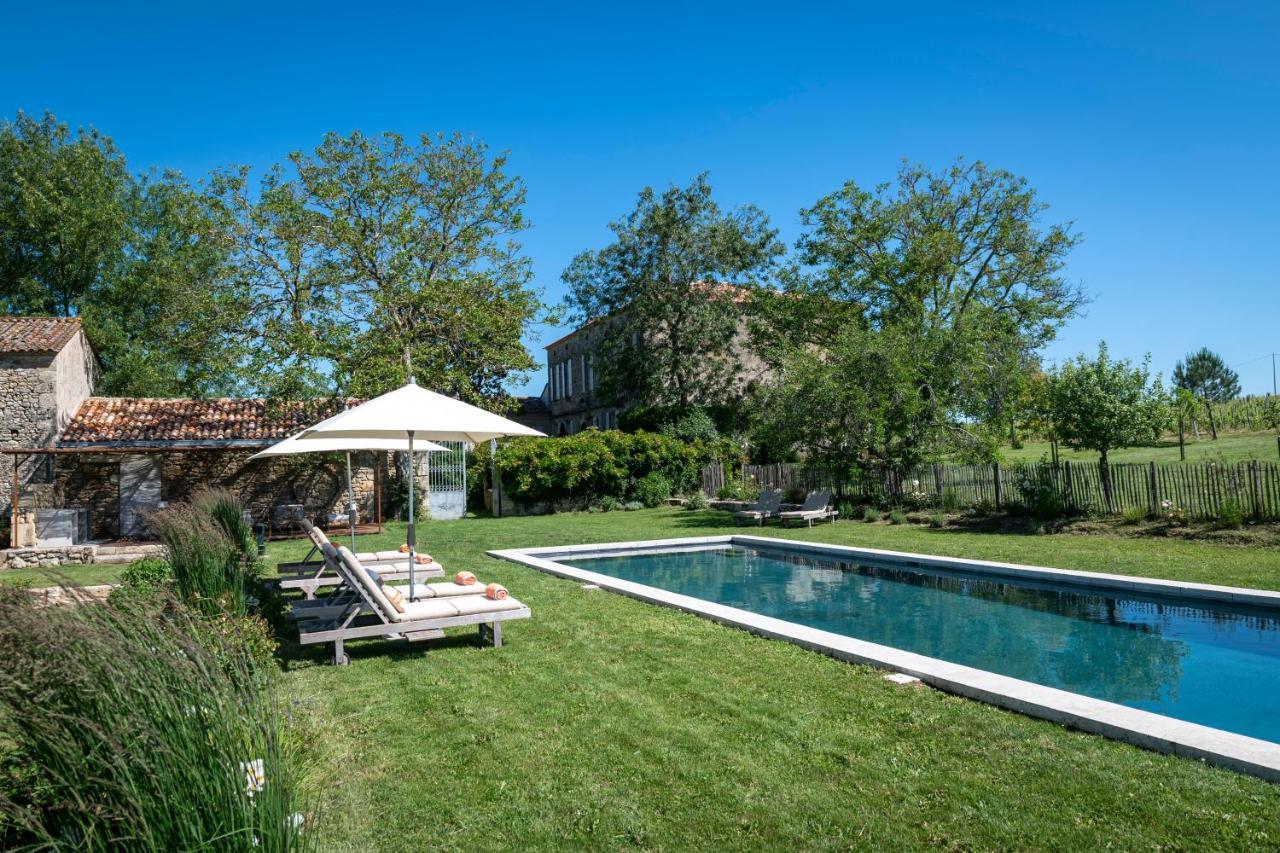 Maison Le Sepe - Vignoble Bio Et Maison D'Hotes Сент-Радгонд Экстерьер фото